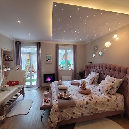 La Bulle Romantique Calais Exterior photo